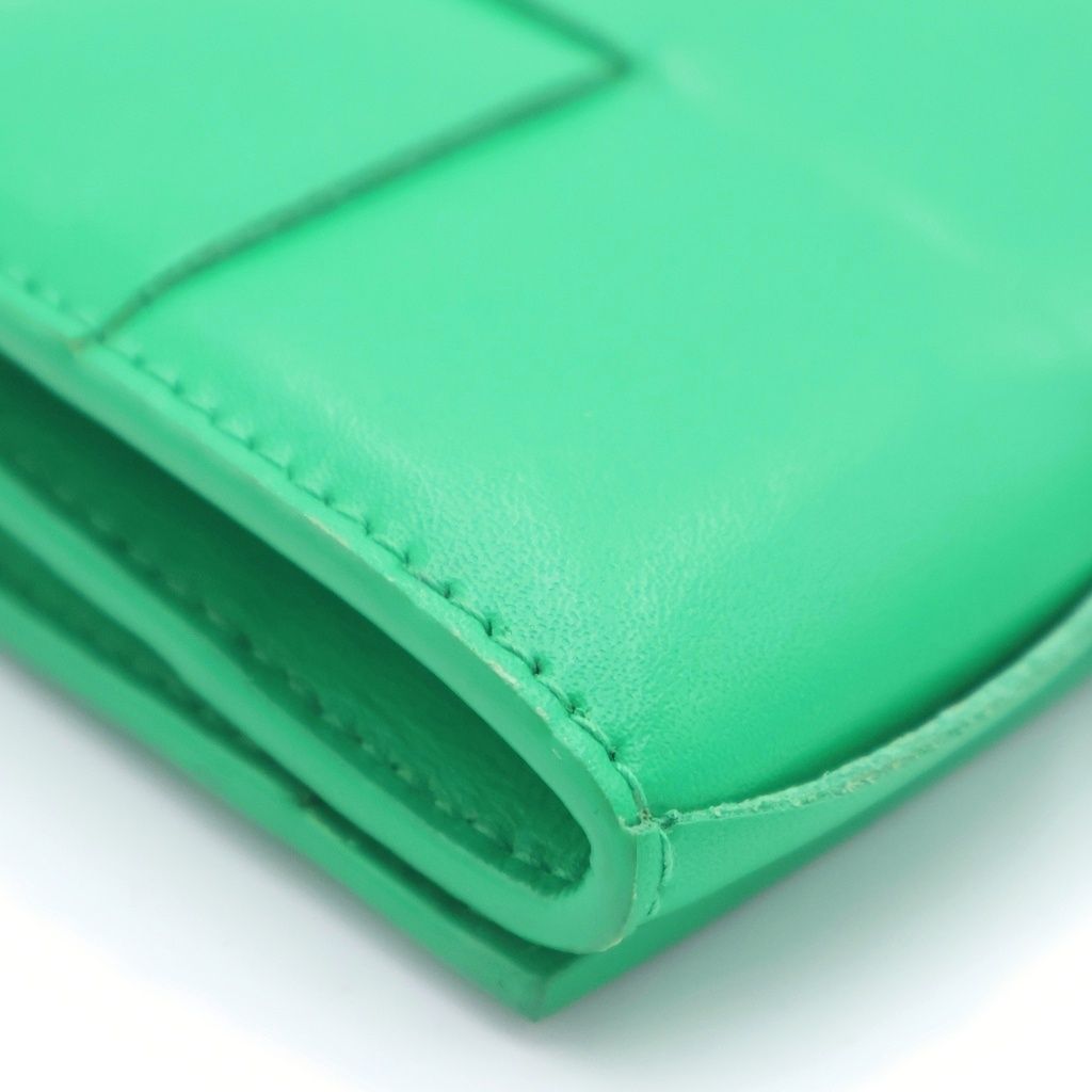 Bottega Veneta Intrecciato Coin Case Bifold Wallet Green — view 6