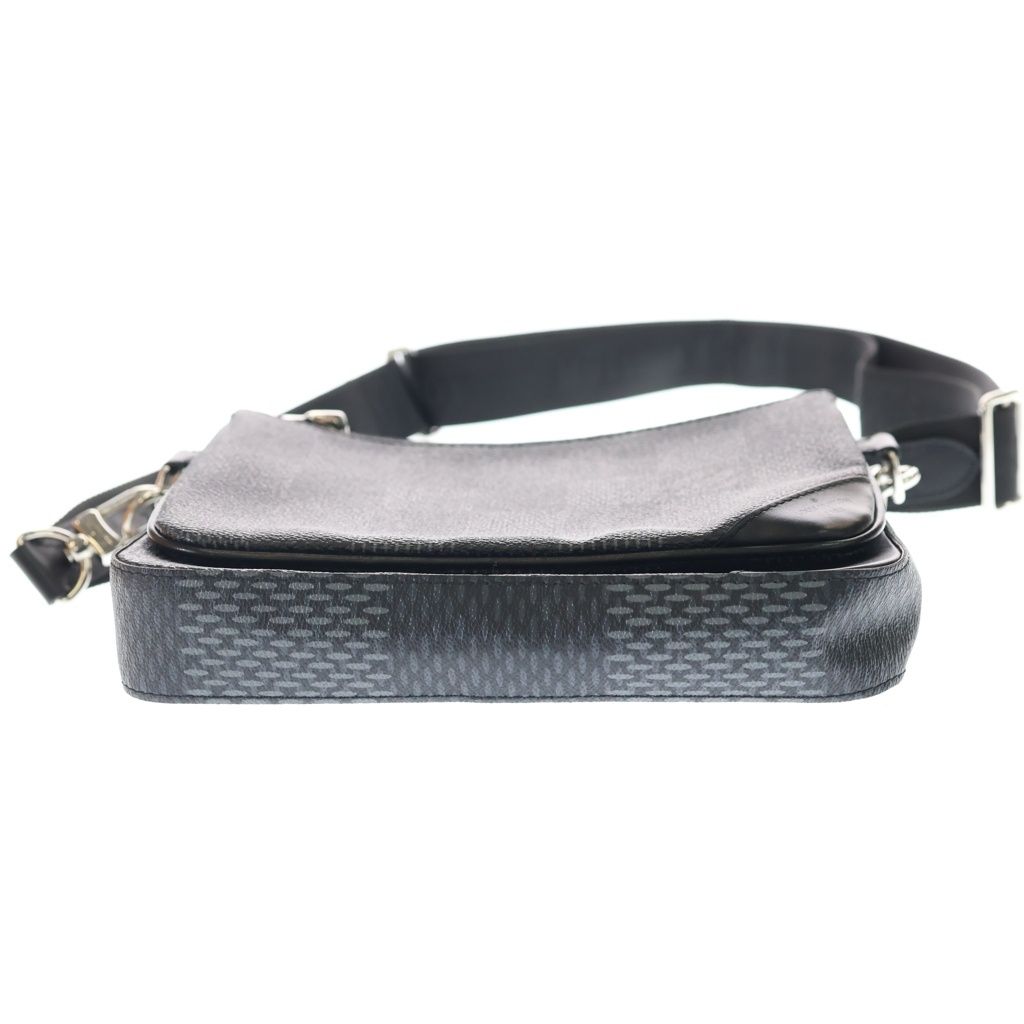 Louis Vuitton Damier Graphite Trio Messenger Bag Black Noir Silver — view 4