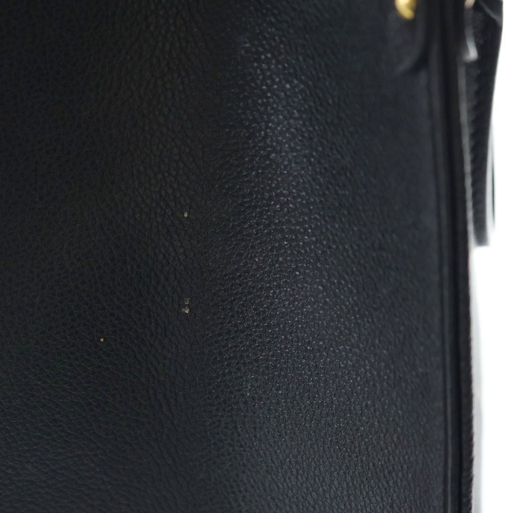 Louis Vuitton On The Go MM Monogram Empreinte Bicolor Leather Hand Tote Gold — view 7