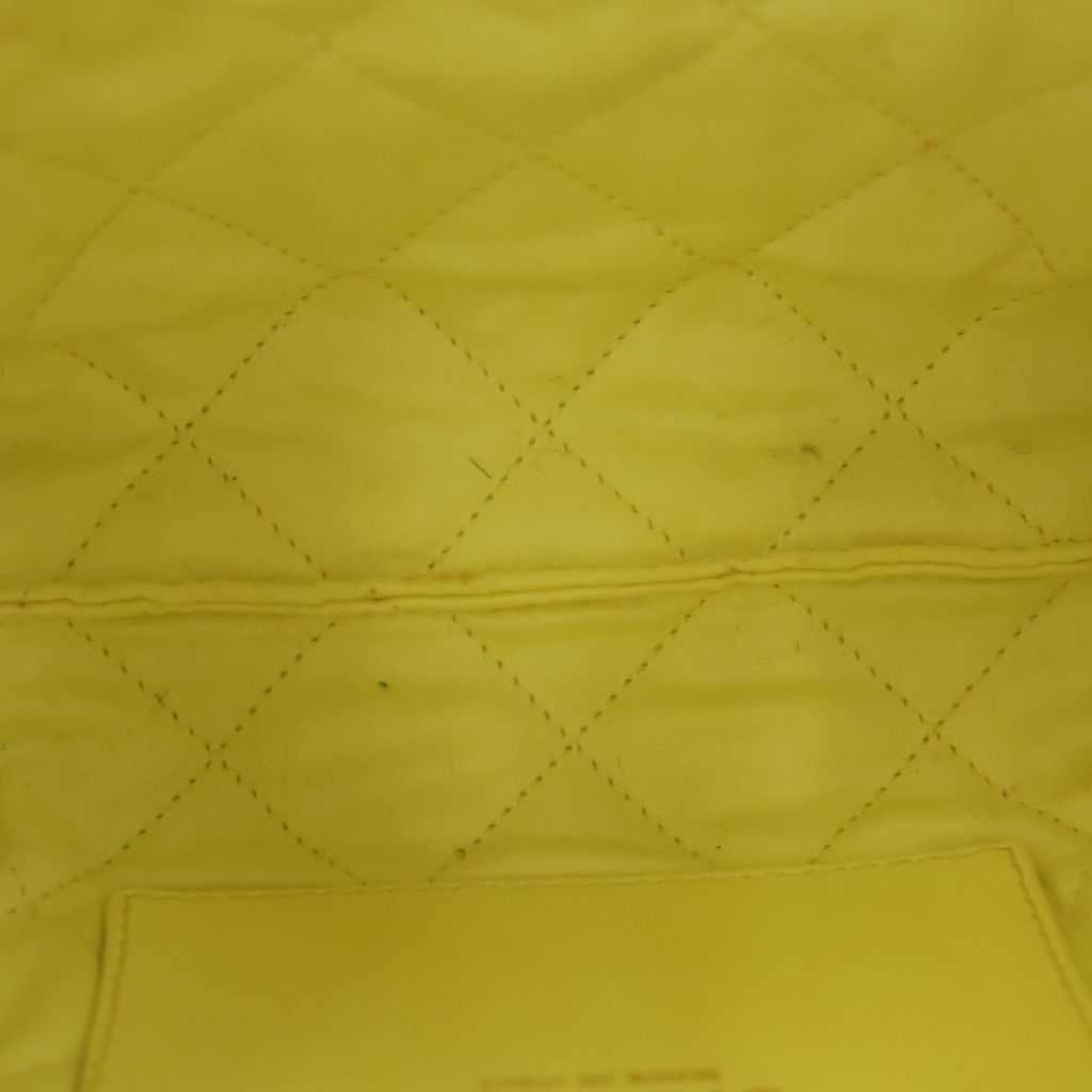 Chanel 22 Mini Shiny Calfskin Chain Shoulder Bag Yellow Gold Plate — view 5