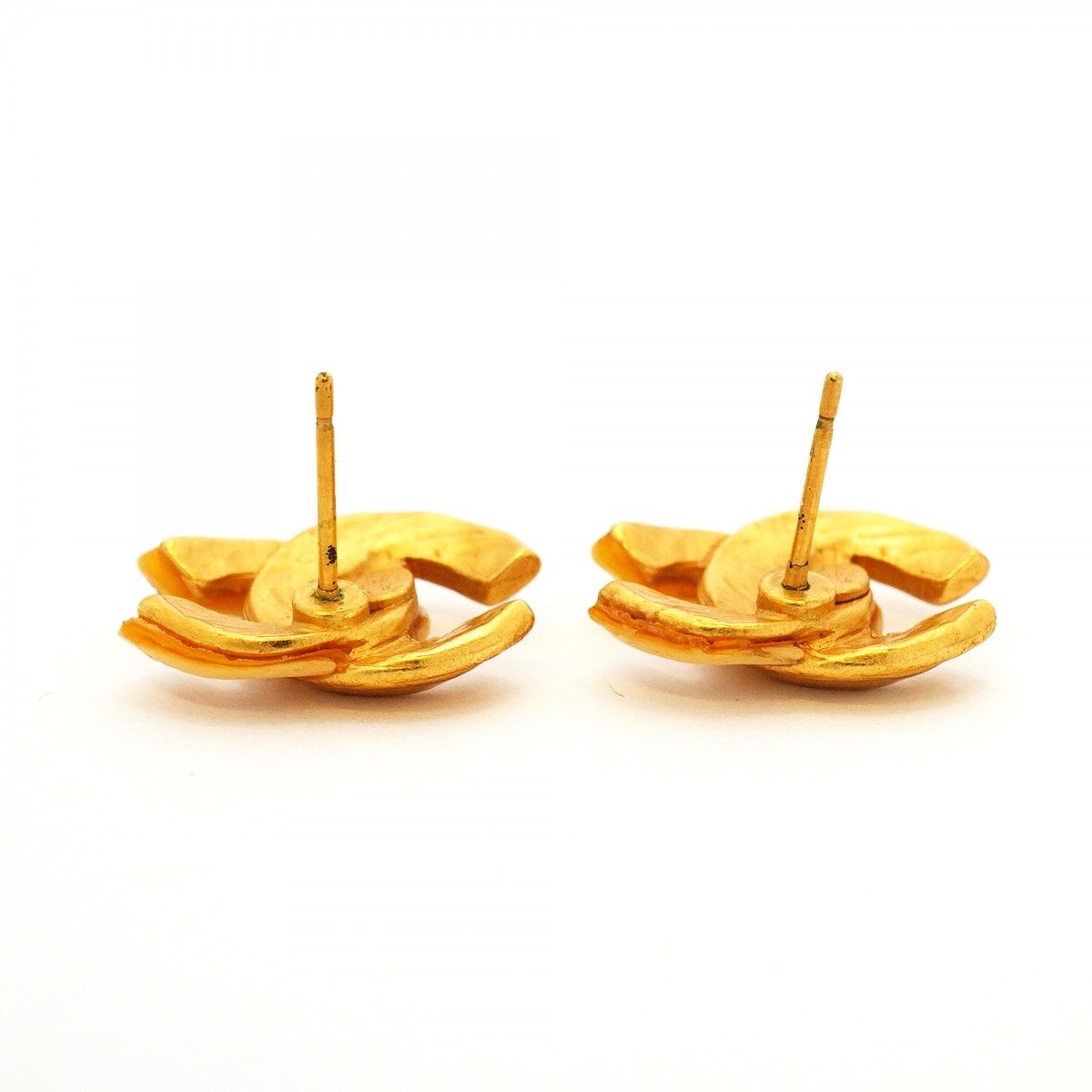 Chanel Earrings CC Logo Gold Plated White — view 3