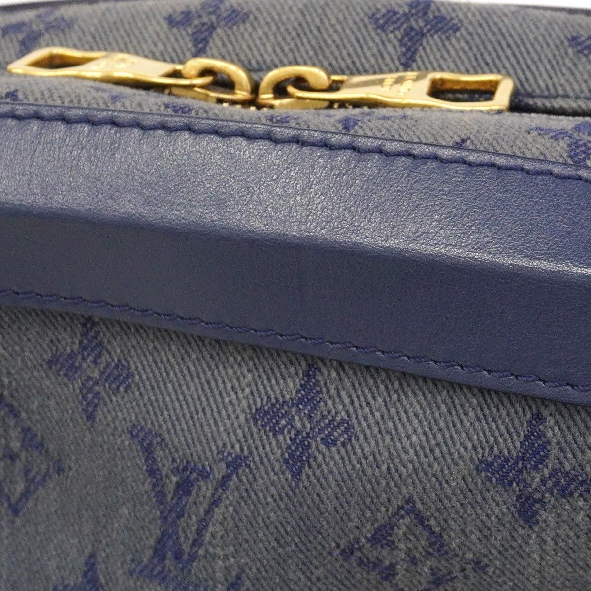 Louis Vuitton Shoulder Bag Monogram Denim Soft Trunk Navy — view 8