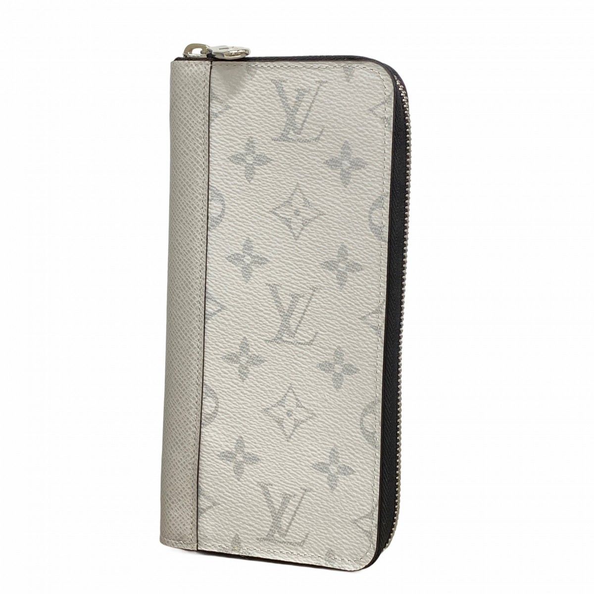 Louis Vuitton Wallet Taigarama Zippy Vertical Antarctica