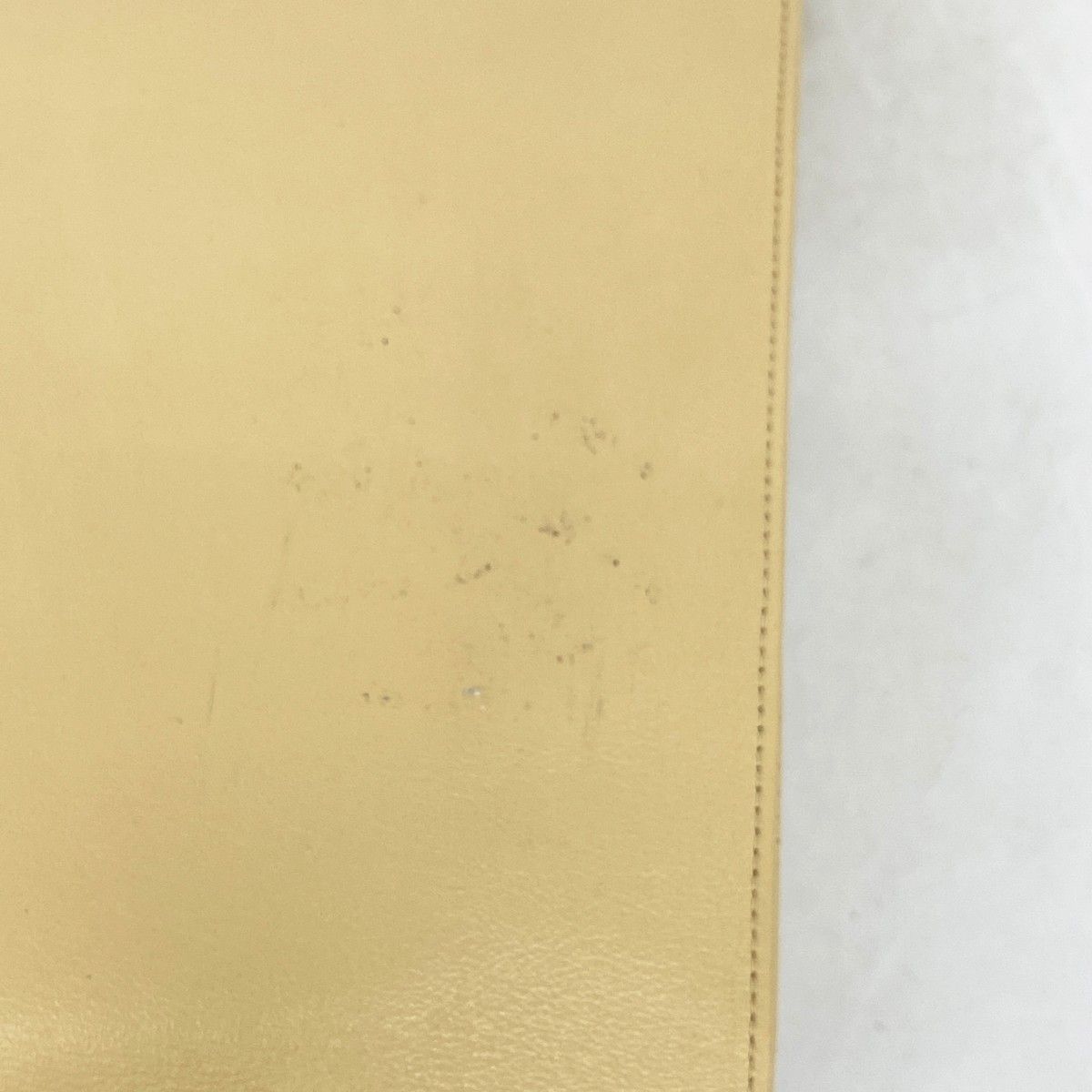 Chanel Chain Tote Lambskin Beige Gold — view 9