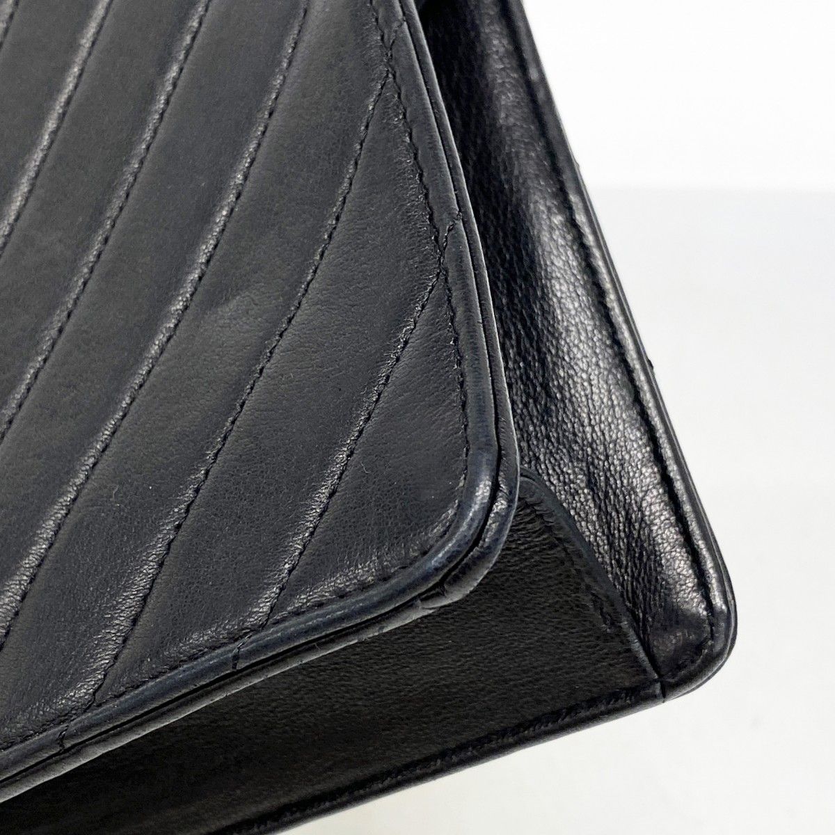 Chanel Shoulder Bag Stitch Lambskin Black Gold — view 6