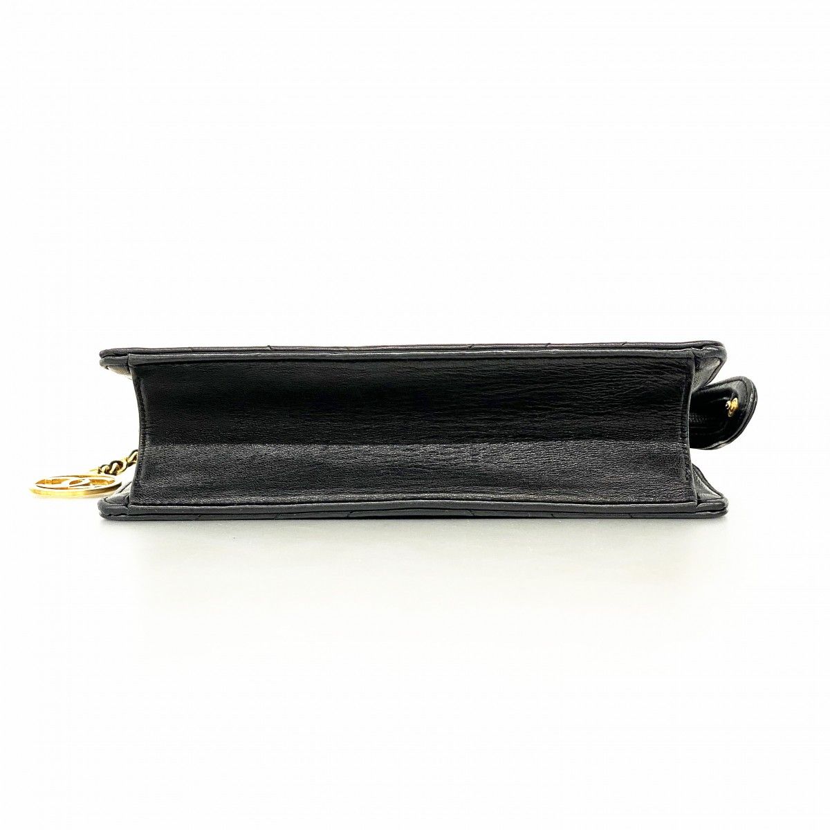Chanel Shoulder Bag Stitch Lambskin Black Gold — view 3