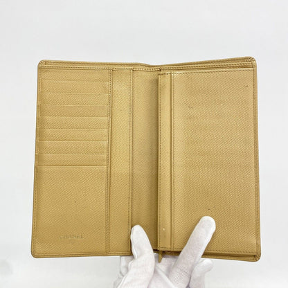 Chanel Wallet Coco Button Leather Beige Gold — view 3