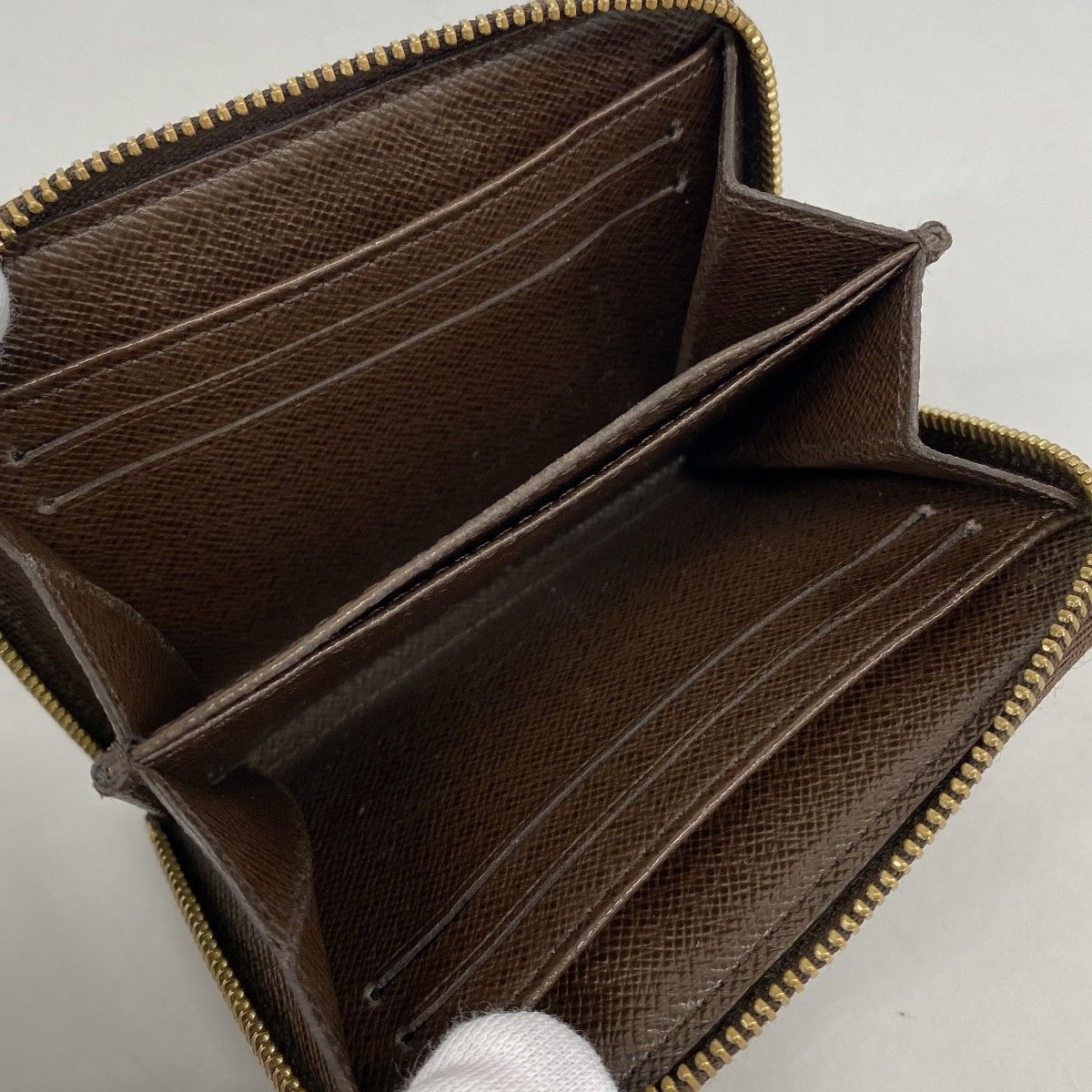 Louis Vuitton Coin Case Damier Zippy Purse Ebene — view 3