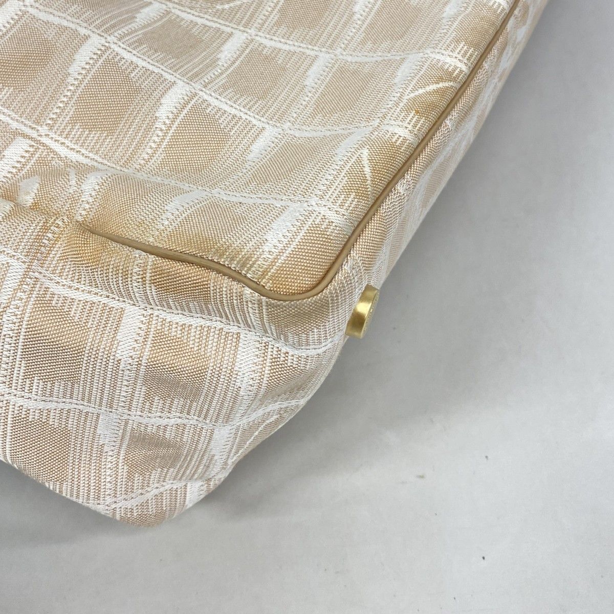 Chanel Tote New Travel Nylon Beige Gold — view 6