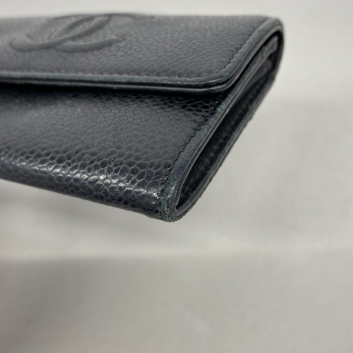 Chanel Card Case Caviar Leather Black Silver — view 7