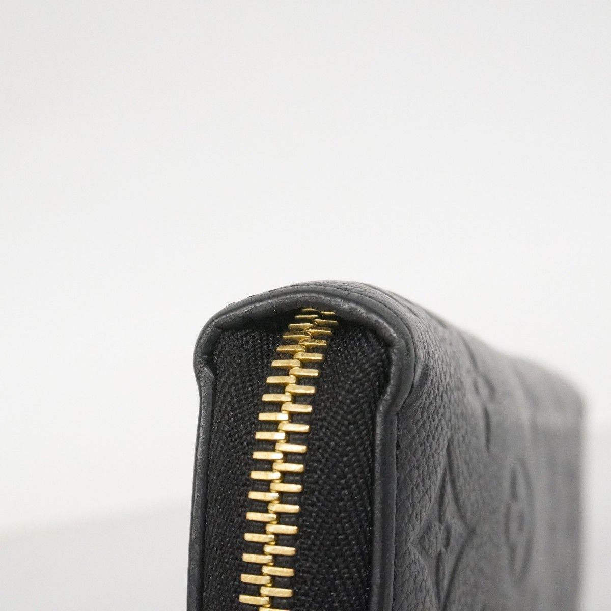 Louis Vuitton Wallet Monogram Empreinte Zippy Noir — view 6