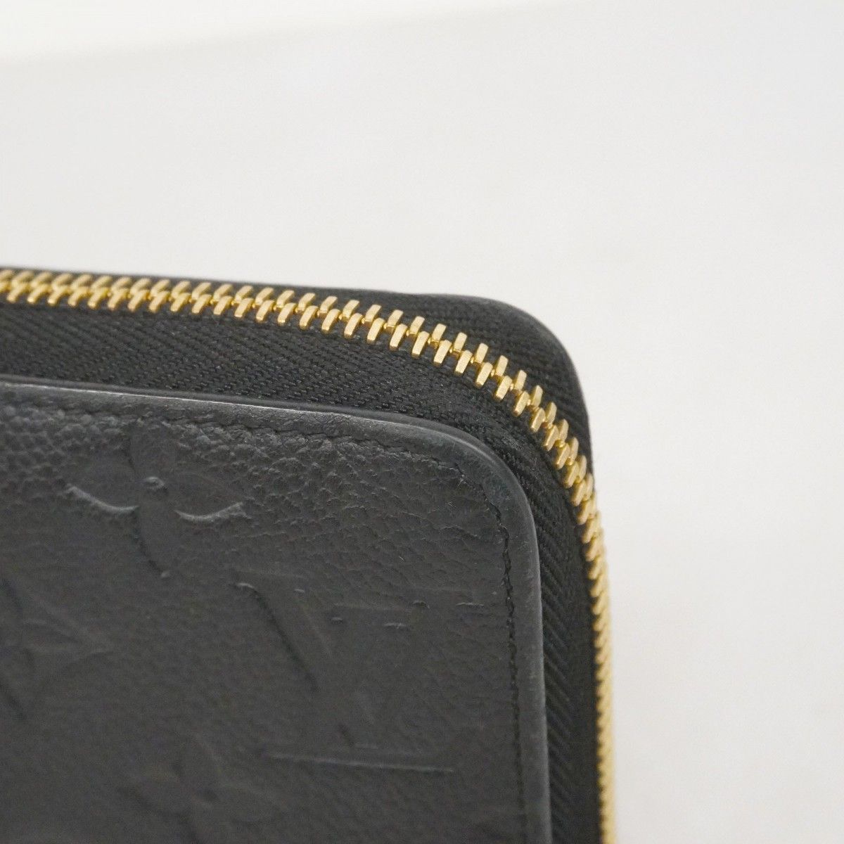 Louis Vuitton Wallet Monogram Empreinte Zippy Noir — view 5
