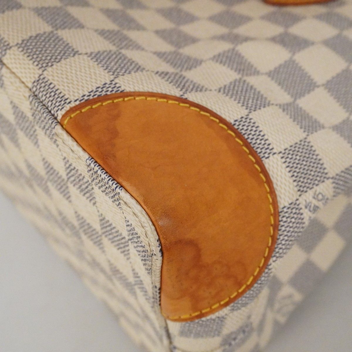 Louis Vuitton Tote Damier Azur Hampstead PM White — view 7