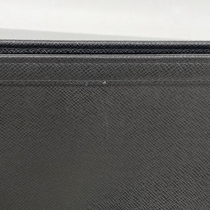 Louis Vuitton Clutch Taiga Pochette Voyage MM Noir — view 7