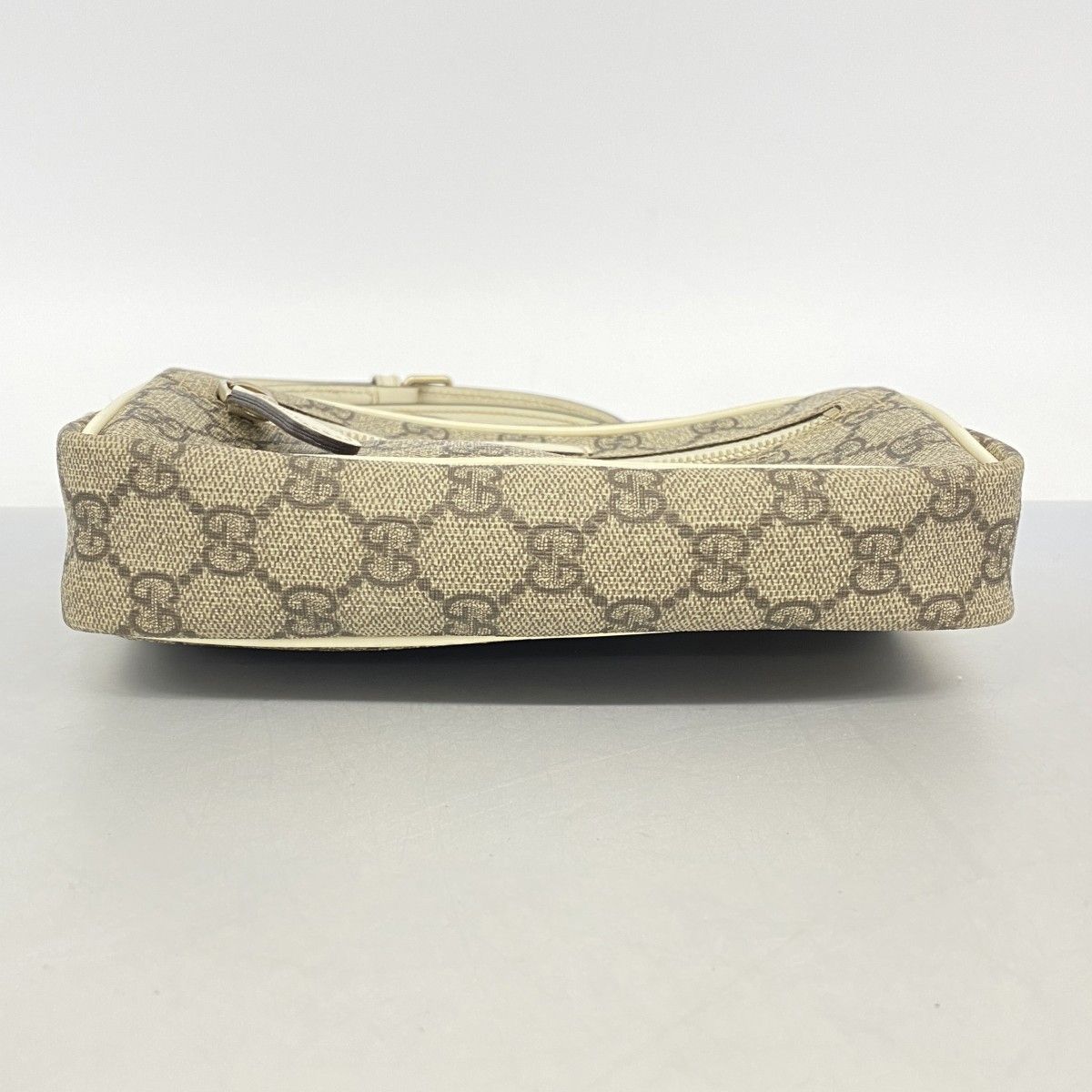 Gucci Shoulder Bag GG Supreme Beige Brown White Chien Pants Gold — view 3