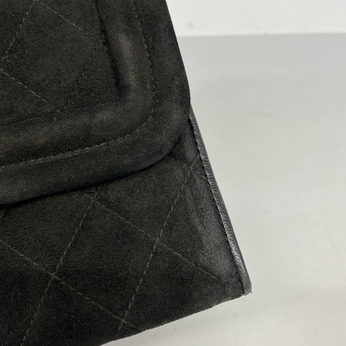 Chanel Shoulder Bag Quilted Suede Black Gold — view 6