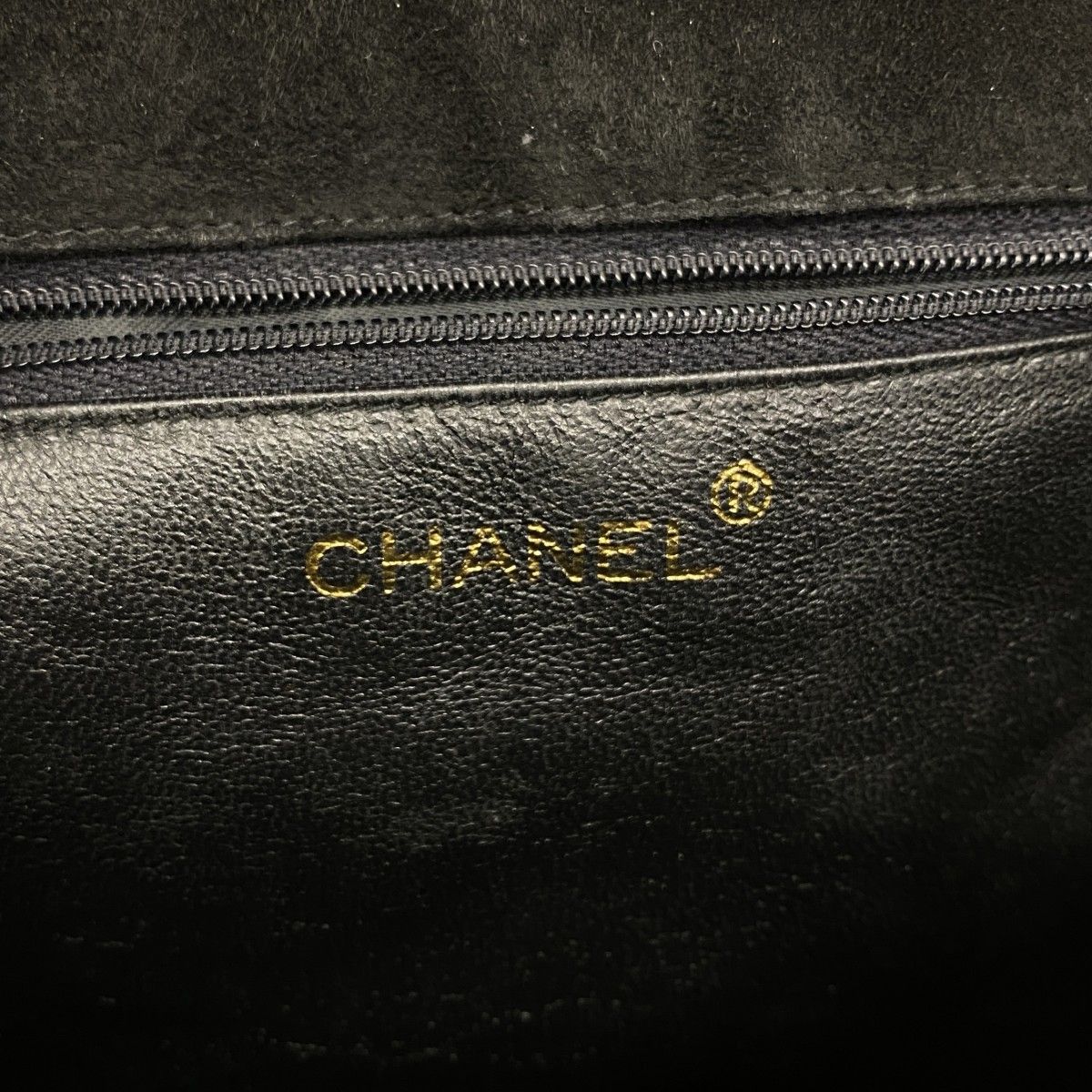 Chanel Shoulder Bag Quilted Suede Black Gold — view 5
