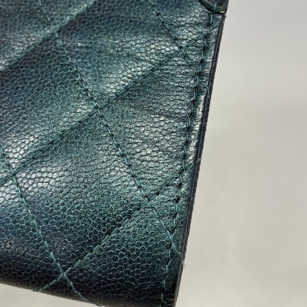 Chanel Wallet CC Filigree Caviar Leather Green Silver — view 8