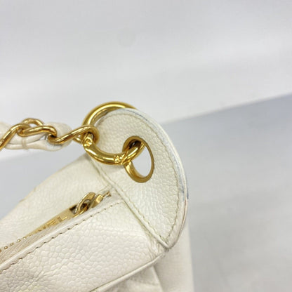 Chanel Shoulder Bag Quilted Caviar Leather White Gold — view 8