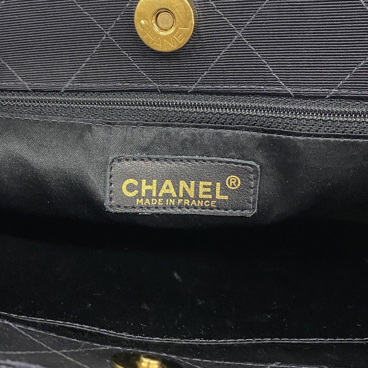 Chanel Shoulder Bag Quilted Canvas Black Gold — view 5