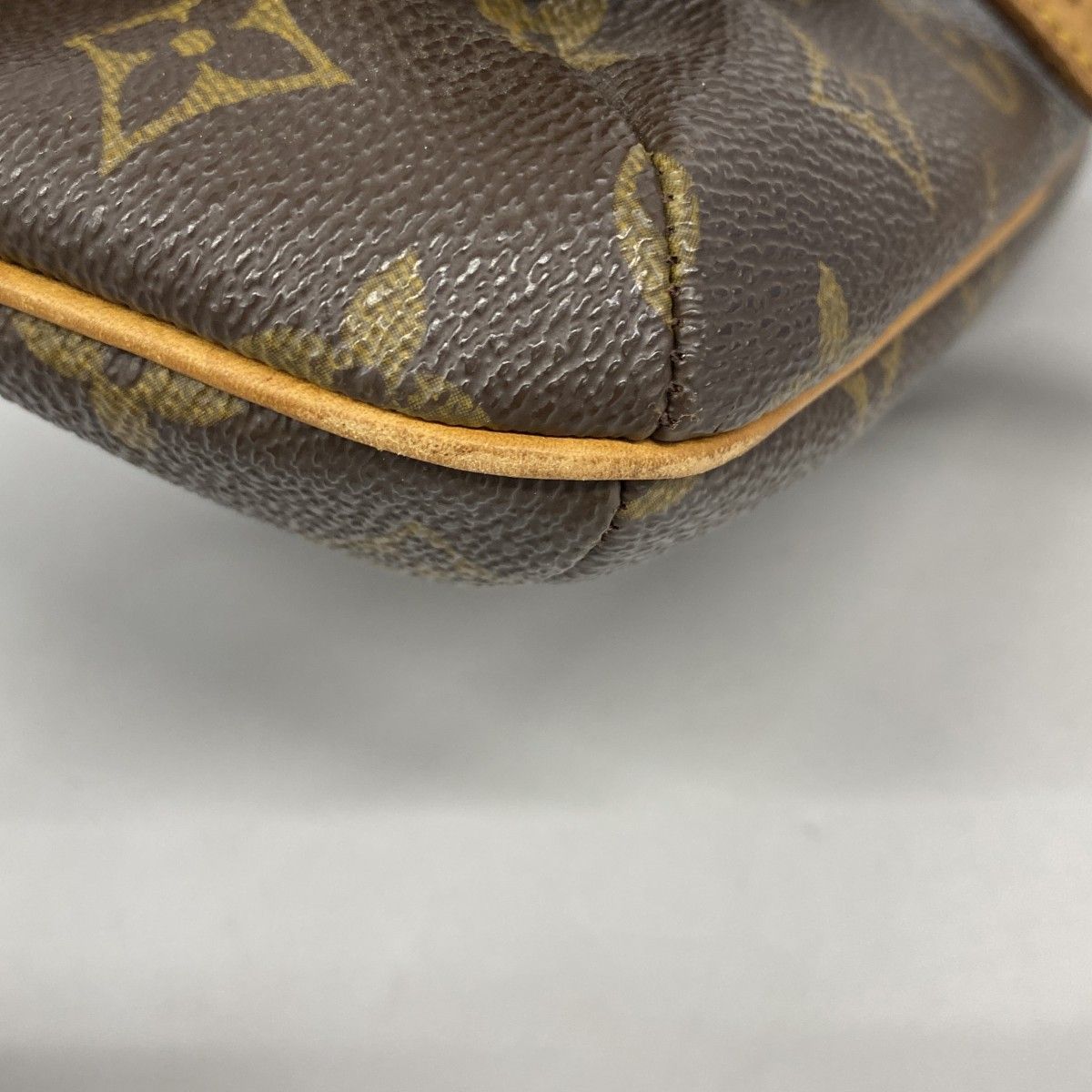 Louis Vuitton Shoulder Bag Monogram Musette Tango Short Strap Brown — view 7