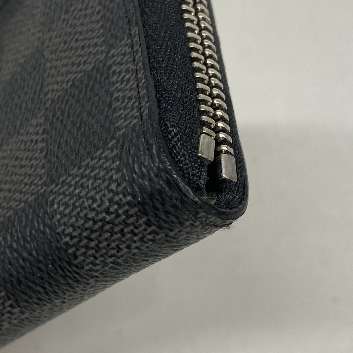 Louis Vuitton Coin Case Damier Graphite Zippy Purse Gray Black Cles — view 7