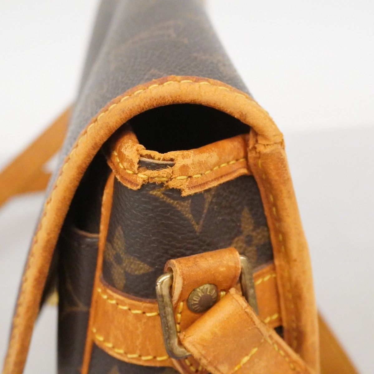 Louis Vuitton Shoulder Bag Monogram Sologne Brown — view 6