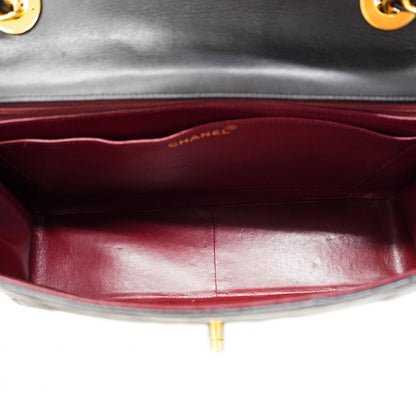 Chanel Shoulder Bag Big Quilted Lambskin Black Gold — view 4