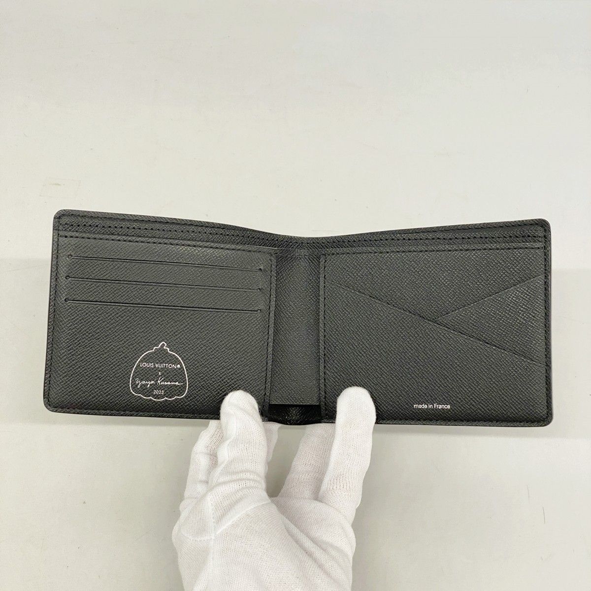 Louis Vuitton Wallet Monogram Eclipse Portefeuille Multiple Black Yayoi Kusama — view 3