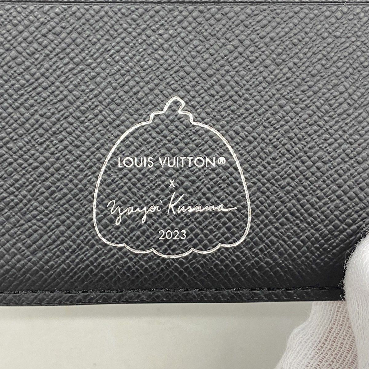 Louis Vuitton Wallet Monogram Eclipse Portefeuille Multiple Black Yayoi Kusama — view 4