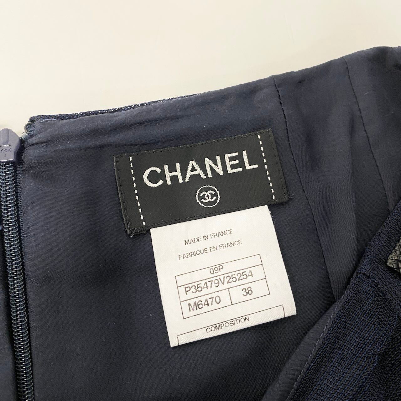 Chanel Knit Tight Skirt Gradient Quilted Bag Motif Plate 38 Sizes Navy 100% — view 8