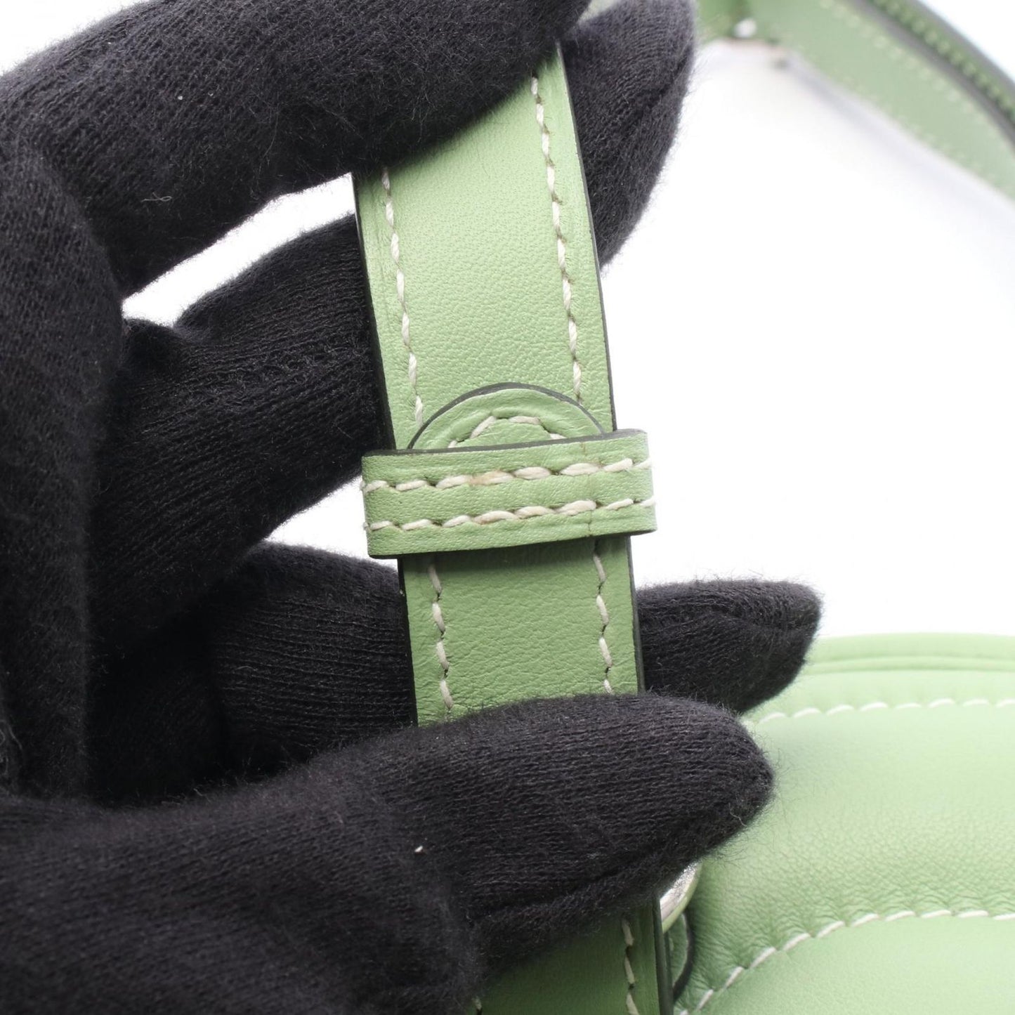 Hermes Waist Bag in the Loop Verso Vert Cricket Bamboo Leather Calf in the Belt — view 6
