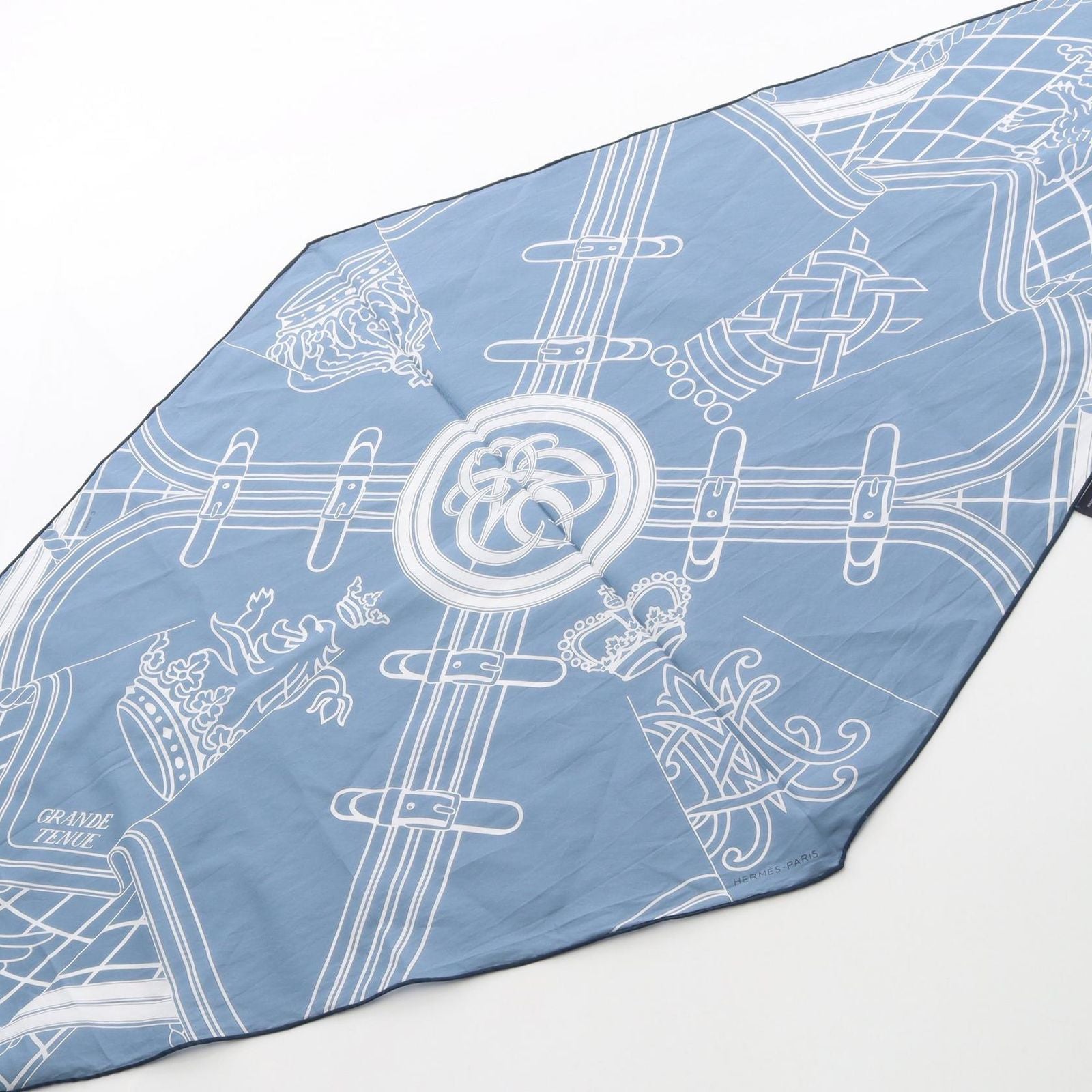 Hermes Scarf Losange GM Grande Tenue — view 2