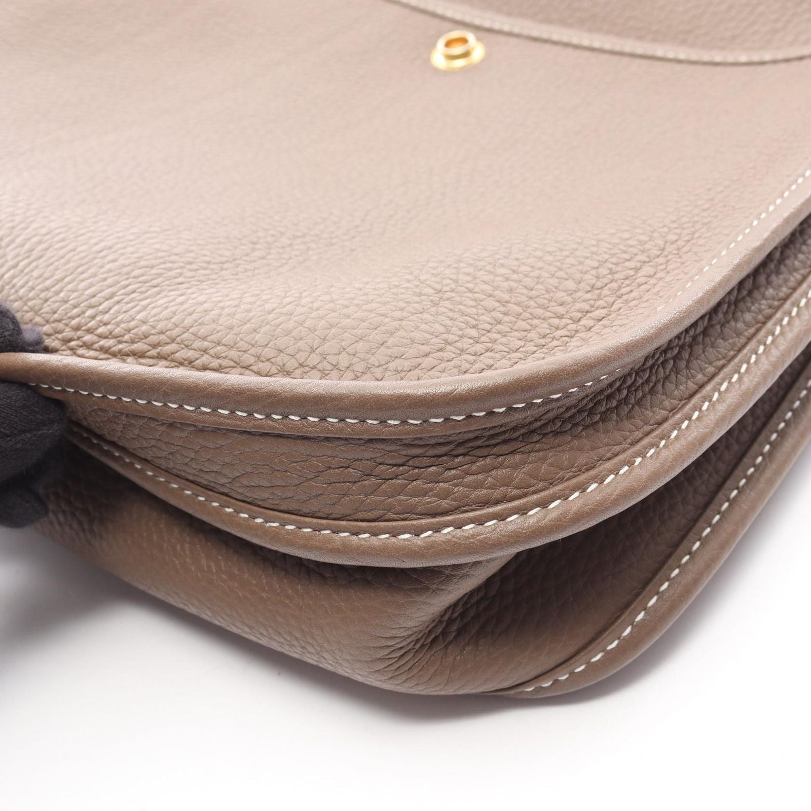 Hermes Shoulder Bag Evelyne 3 Trois PM Etoupe — view 6