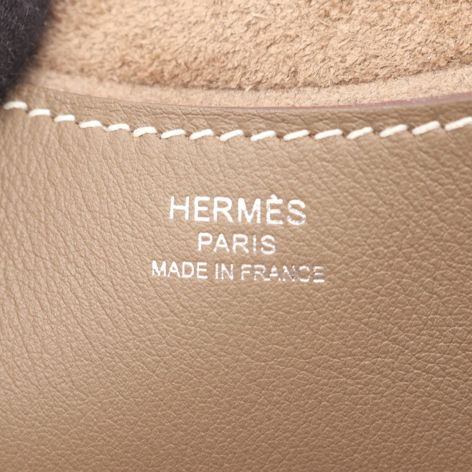 Hermes Handbag in the Loop 18 Etoupe Leather — view 4