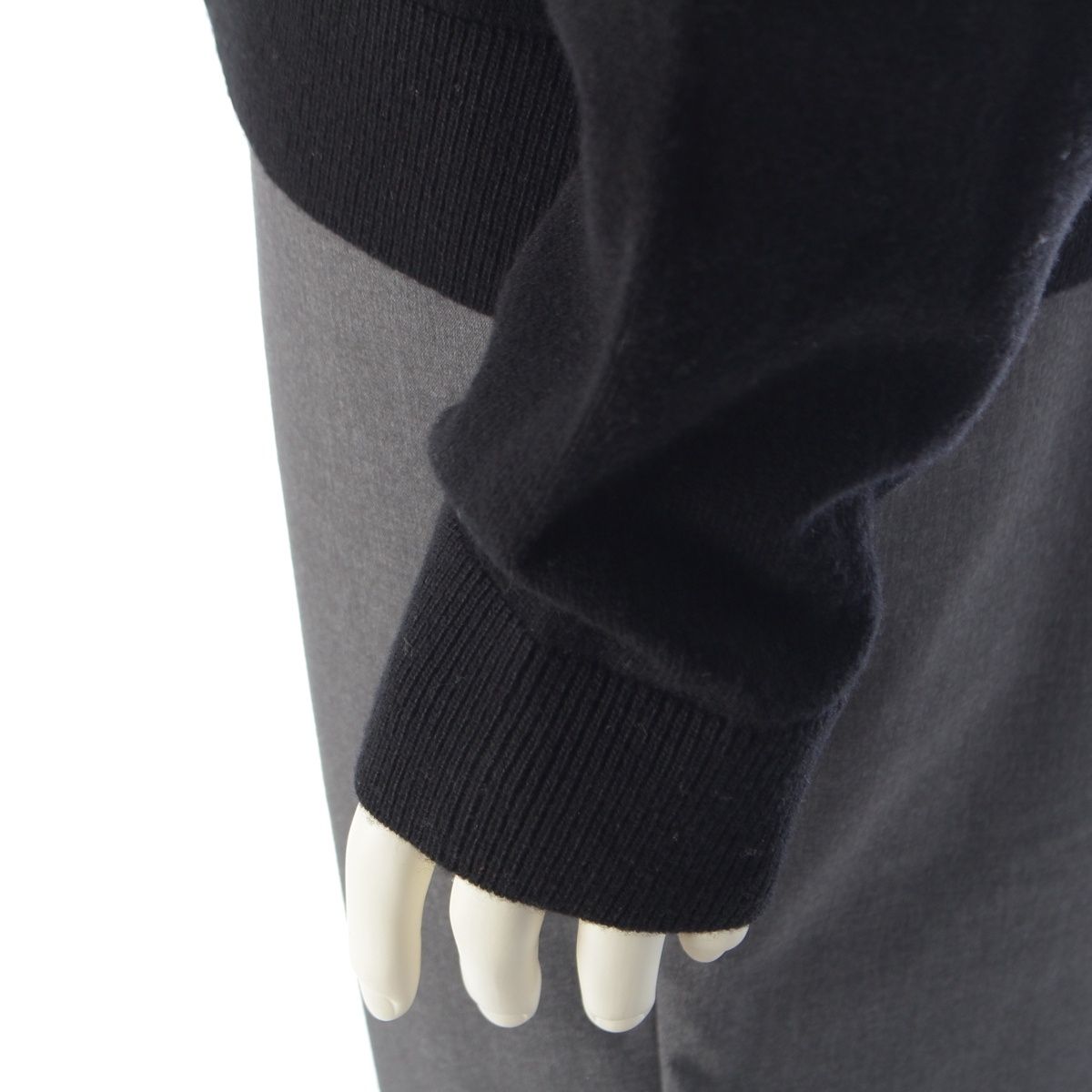Dior Wool Cashmere CD Logo Embroidery Box Crew Neck Knit Sweater Top Black — view 7