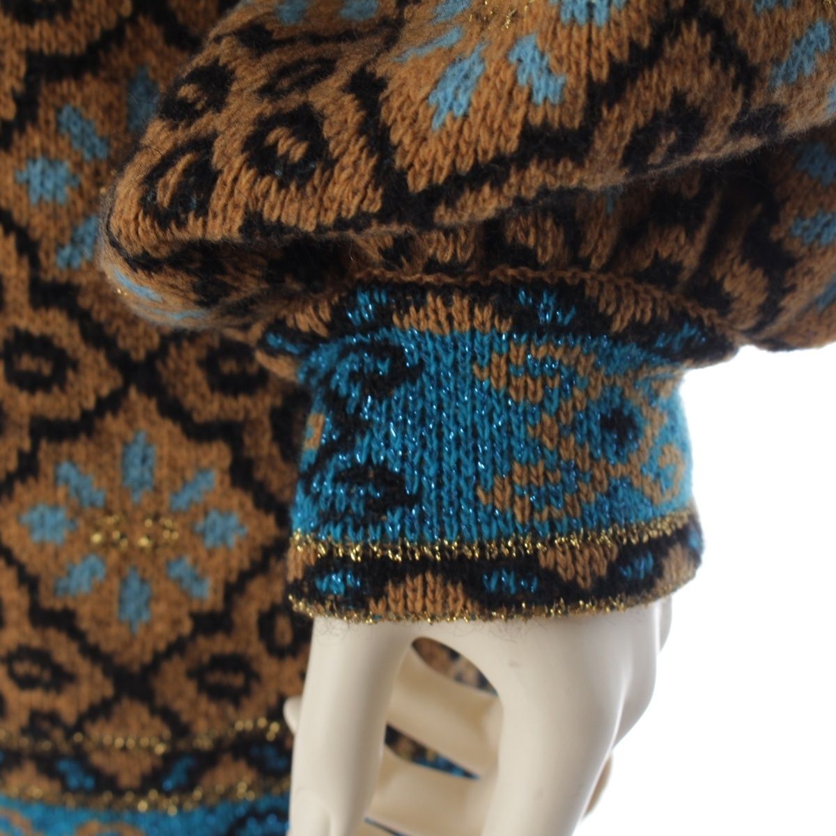 Gucci Wool Mohair Resort Collection Michele GG Pattern Visual Button Floral — view 6