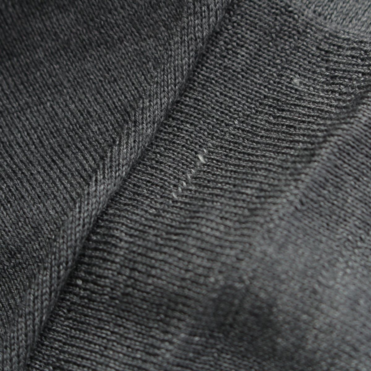 Prada Cashmere Silk Triangle Logo Classic Crew Neck Knit Sweater Gray 52 — view 8