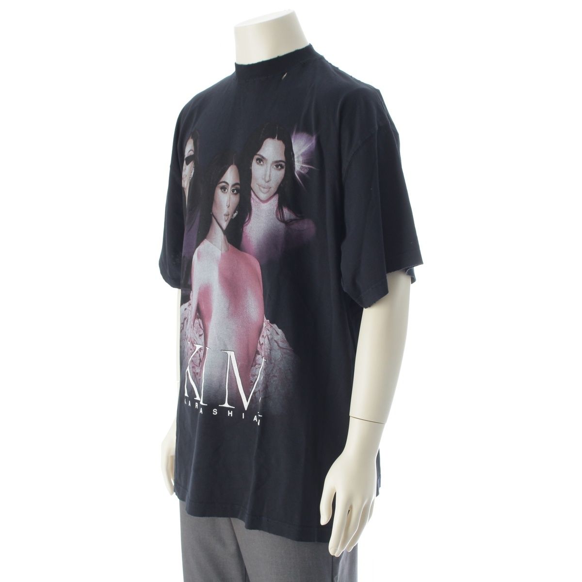 Balenciaga Kim Shrunk Kim Kada Chien Oversize Crew Neck Top Vintage Wash Black — view 2