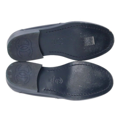 Chanel CC Logo Leather Loafers Shoes — view 3