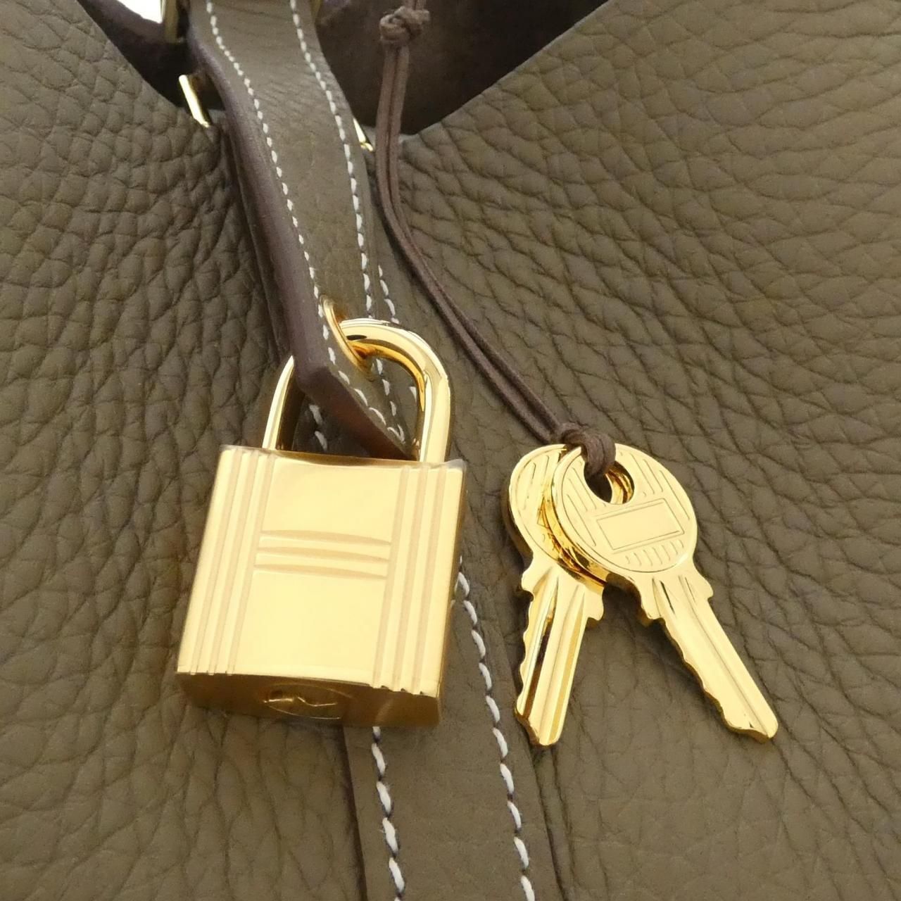 Hermes Picotin Lock PM Bag — view 3