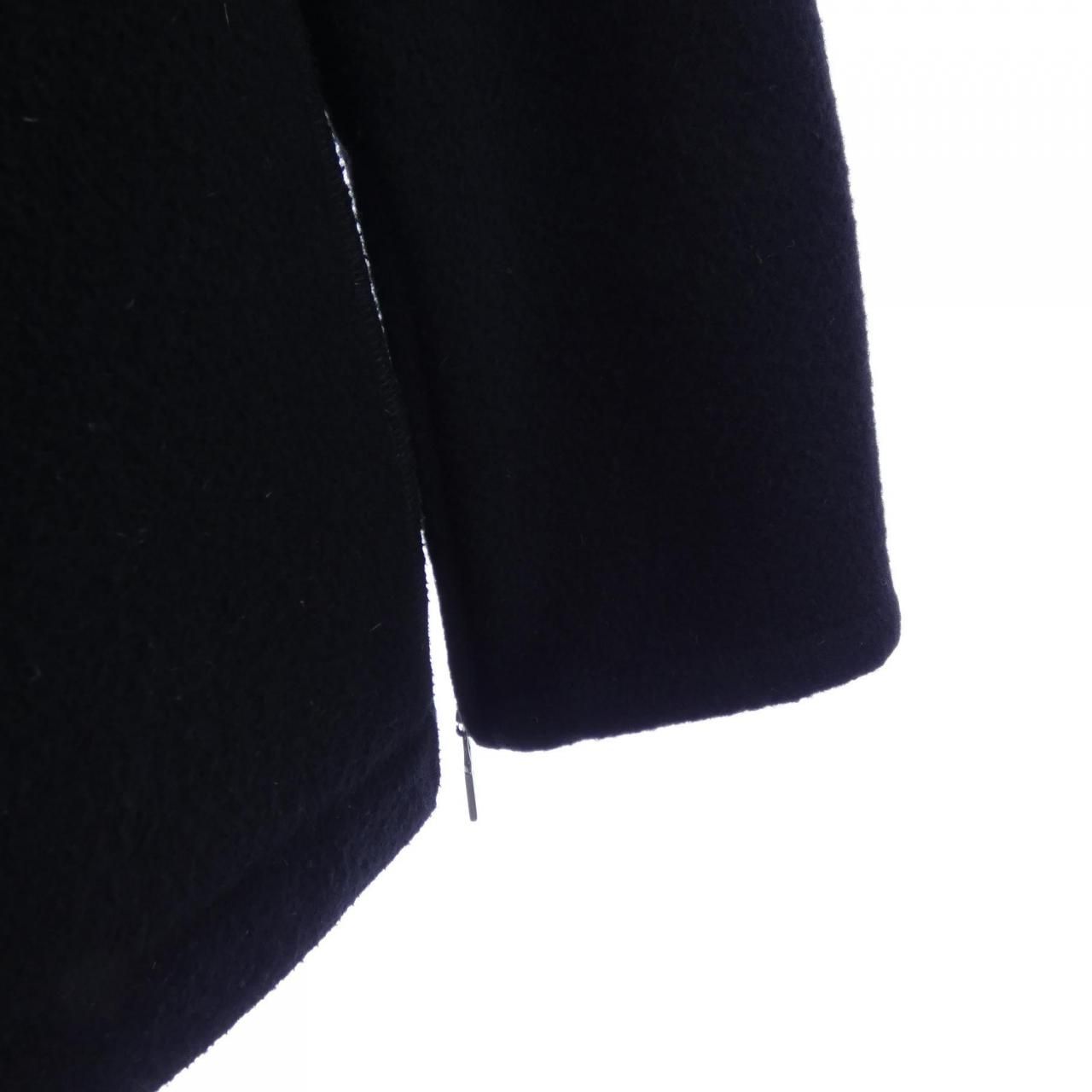 Chanel Vintage Identification Coat — view 6