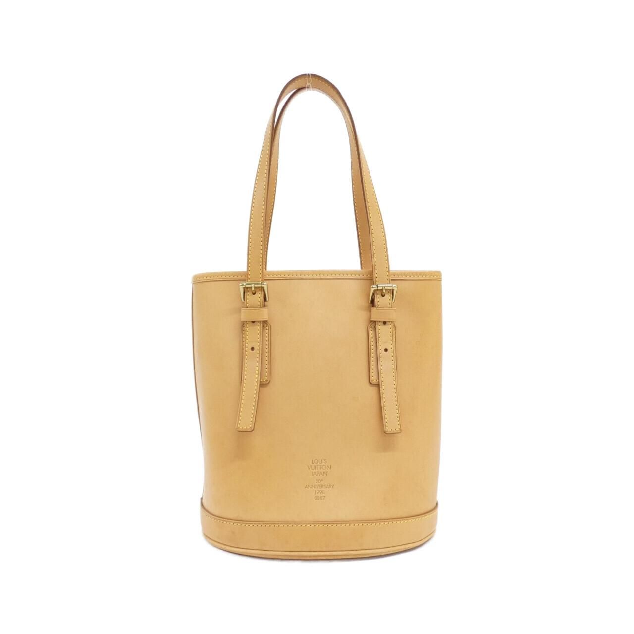 Louis Vuitton Marais Shoulder Bag — view 2