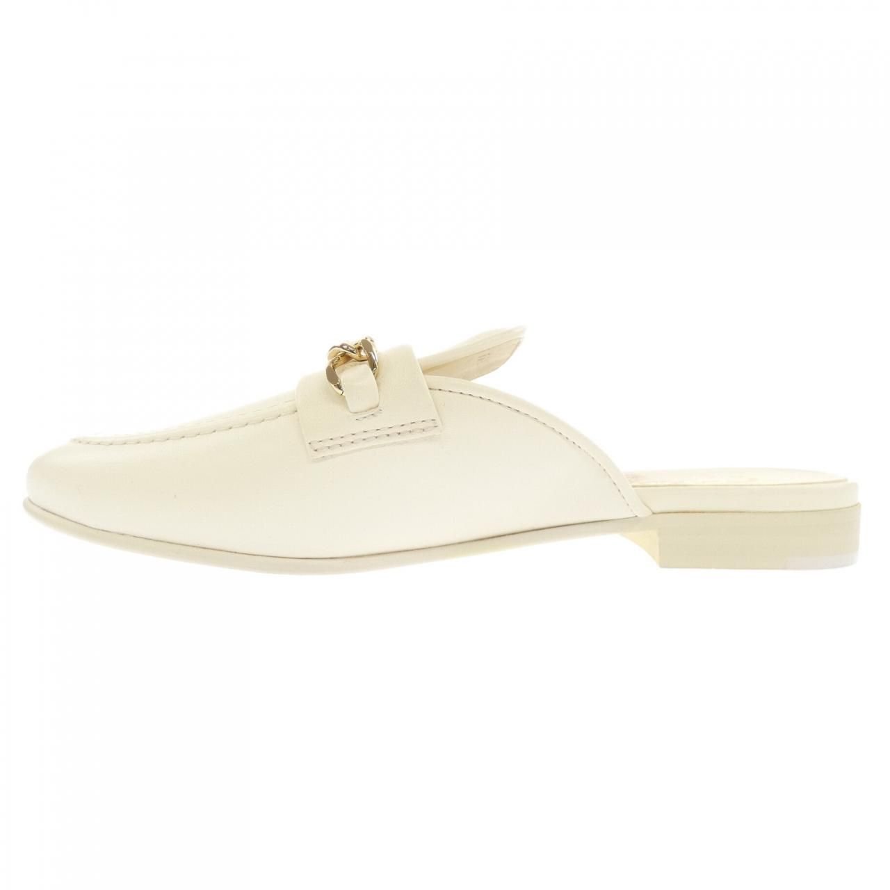 Chanel Mules Sandals Beige — view 2