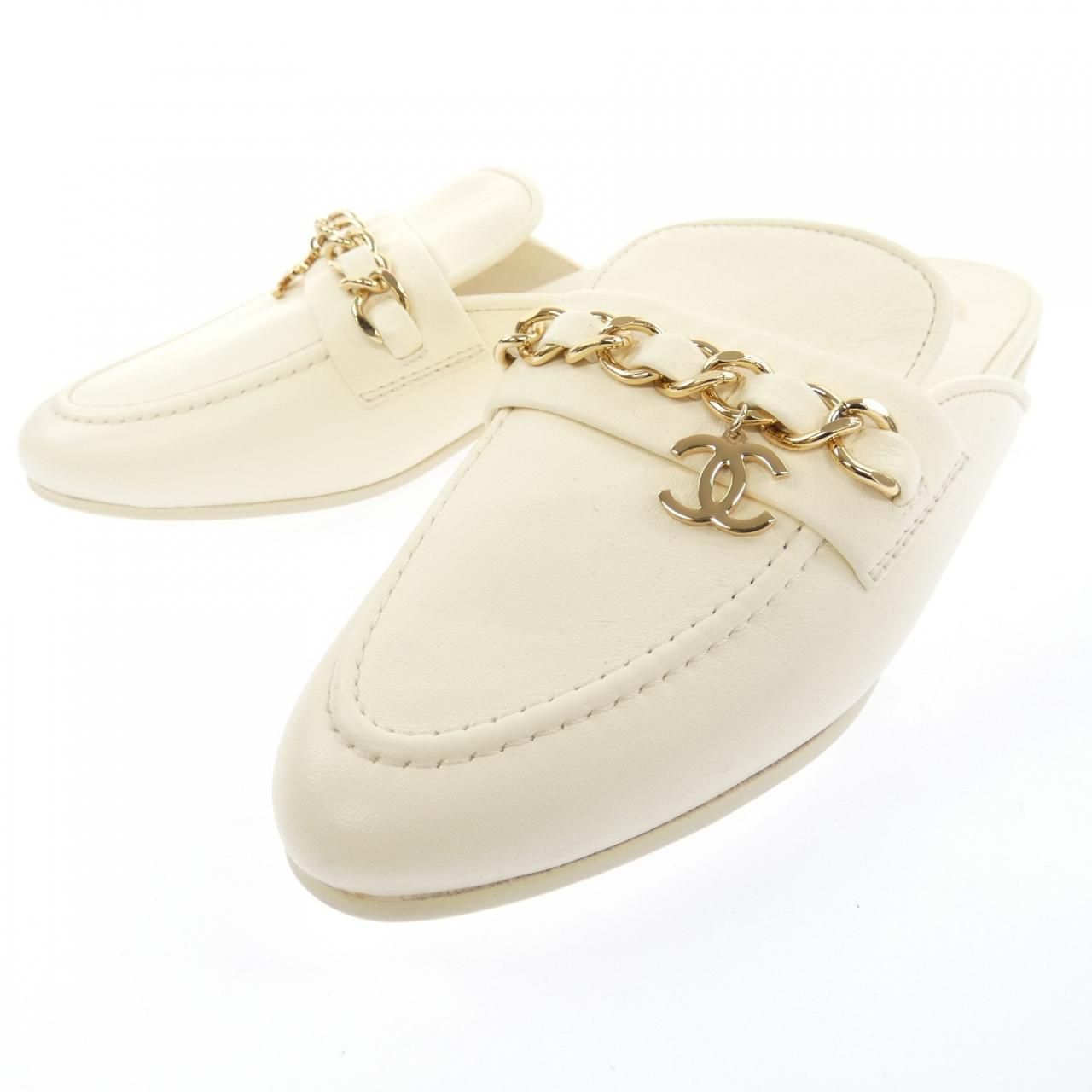 Chanel Mules Sandals Beige — view 3