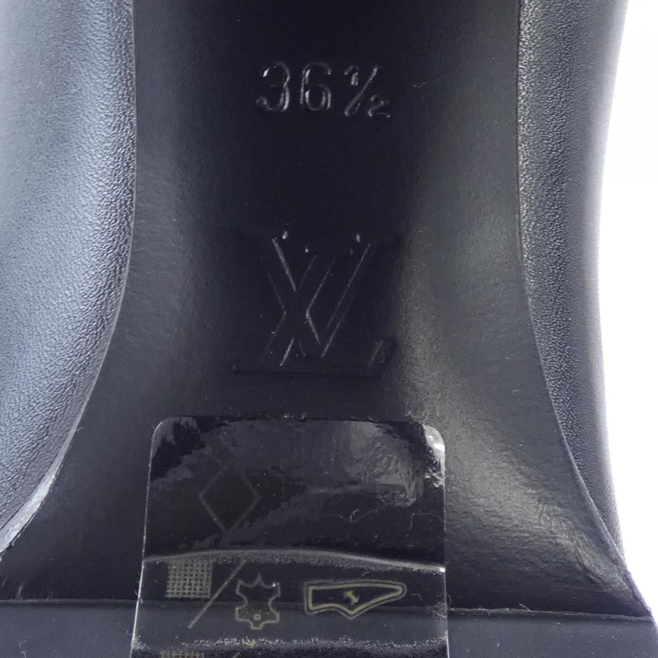 Louis Vuitton Star Trail Line Boots — view 6