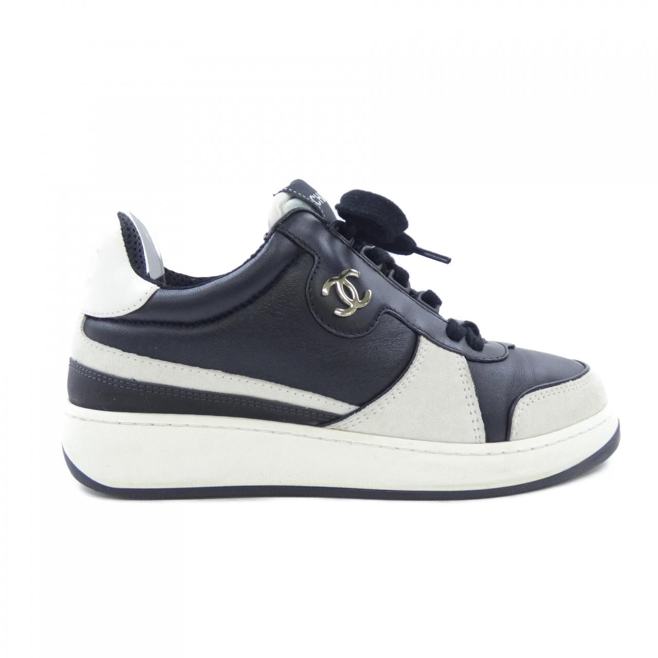 Chanel Sneakers Black