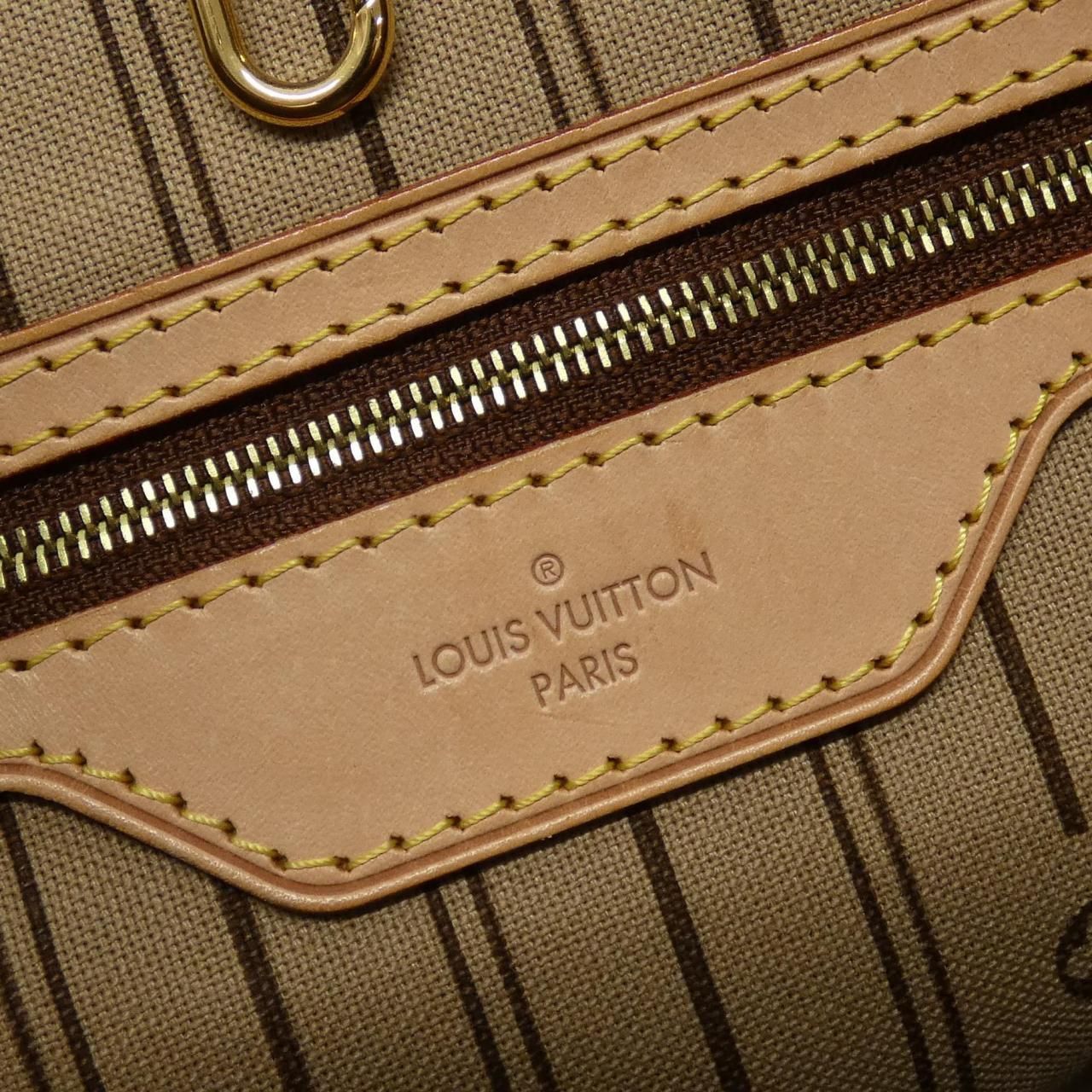 Louis Vuitton Monogram Delightful PM Shoulder Bag — view 7