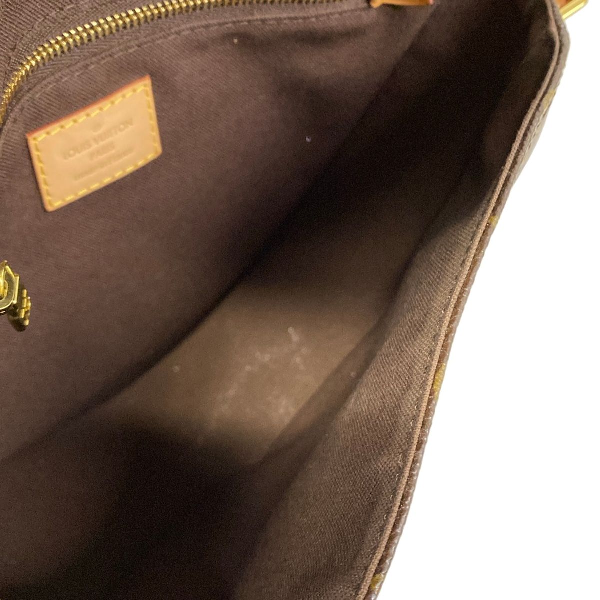 Louis Vuitton Shoulder Bag Monogram Cite GM Newshape — view 7