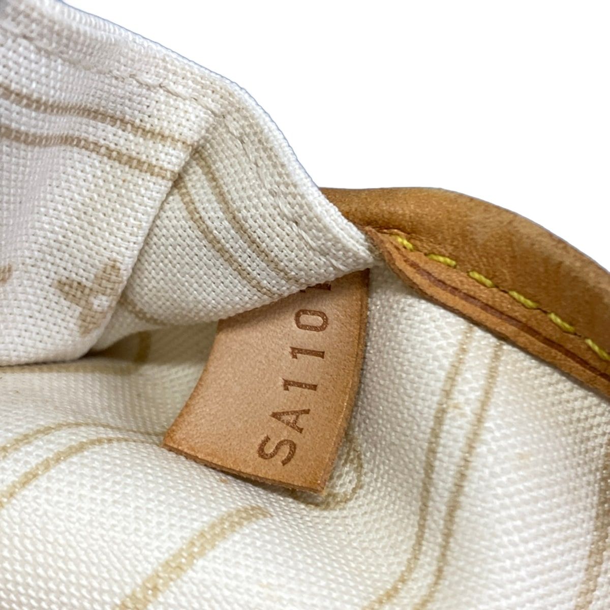 Louis Vuitton Tote Damier Neverfull MM Azur — view 9